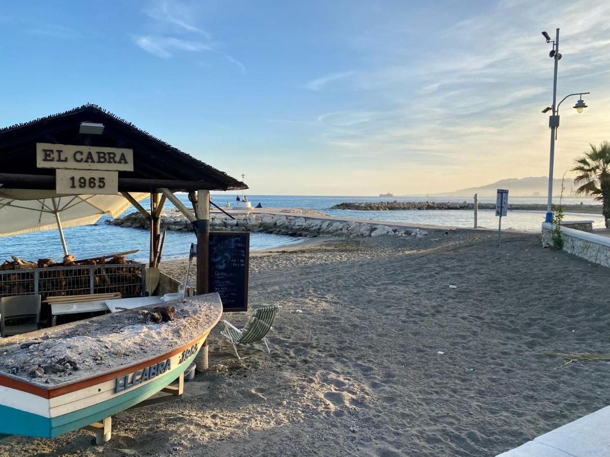 Malaga Beach And Sun Buitenkant foto